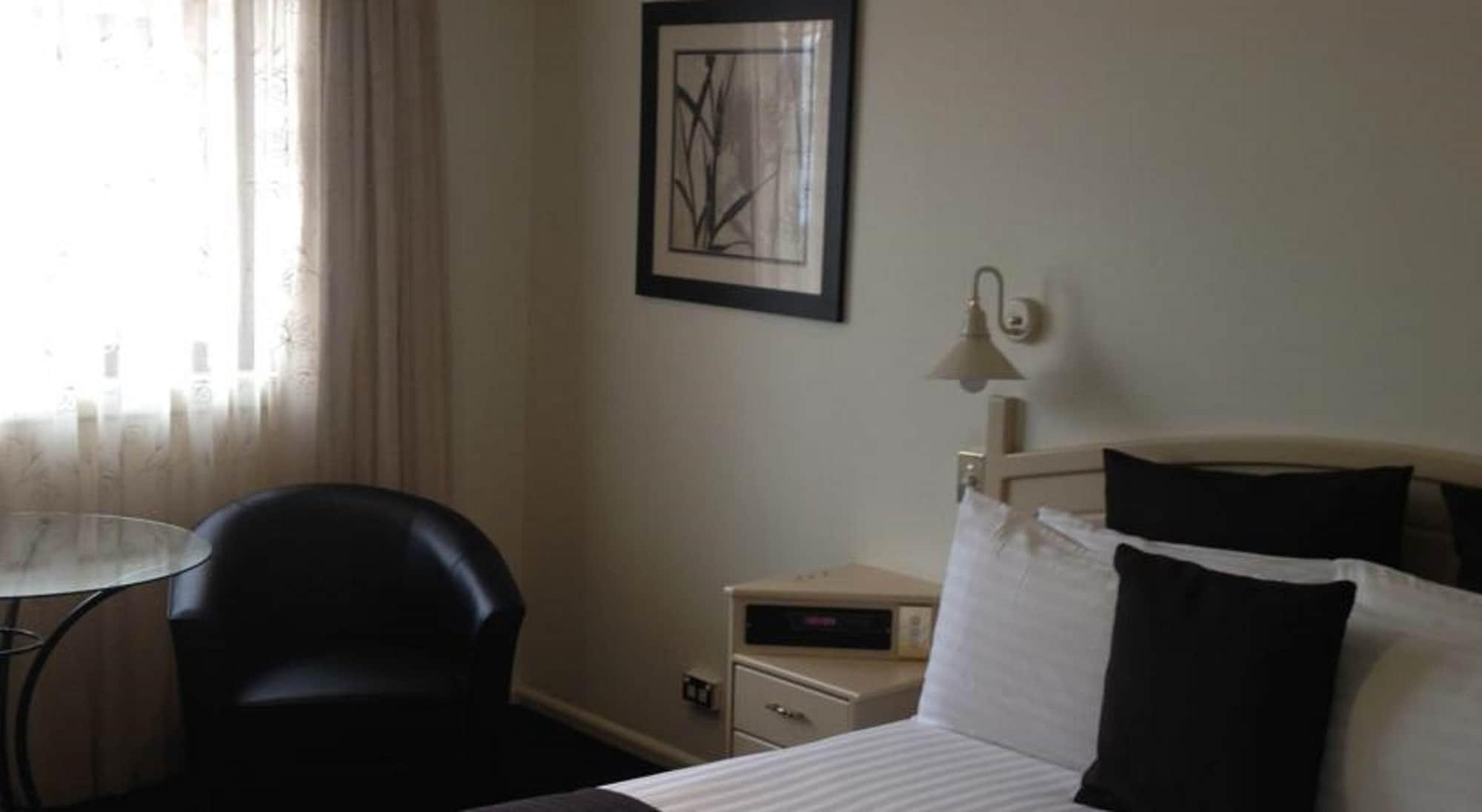 Central Caleula Motor Lodge Orange Εξωτερικό φωτογραφία